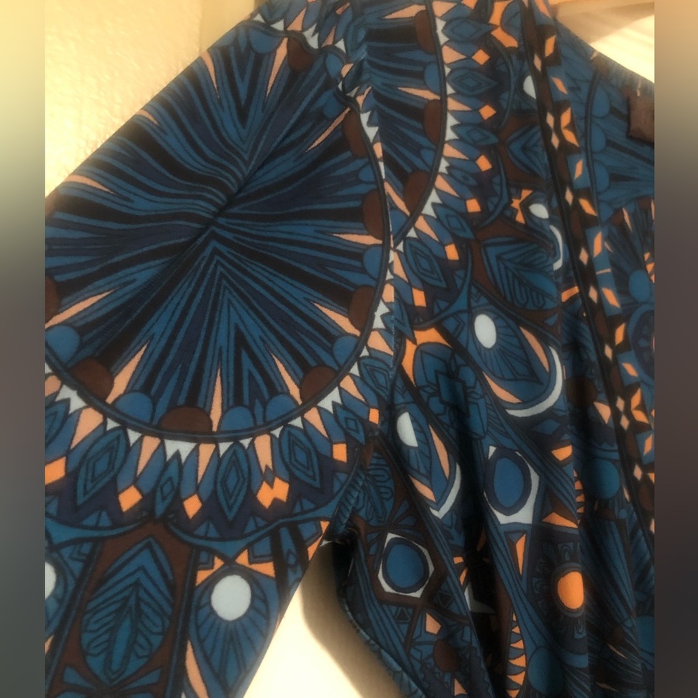 Hale Bob Designer Dress Pattern Cannot Be Compared - image 5